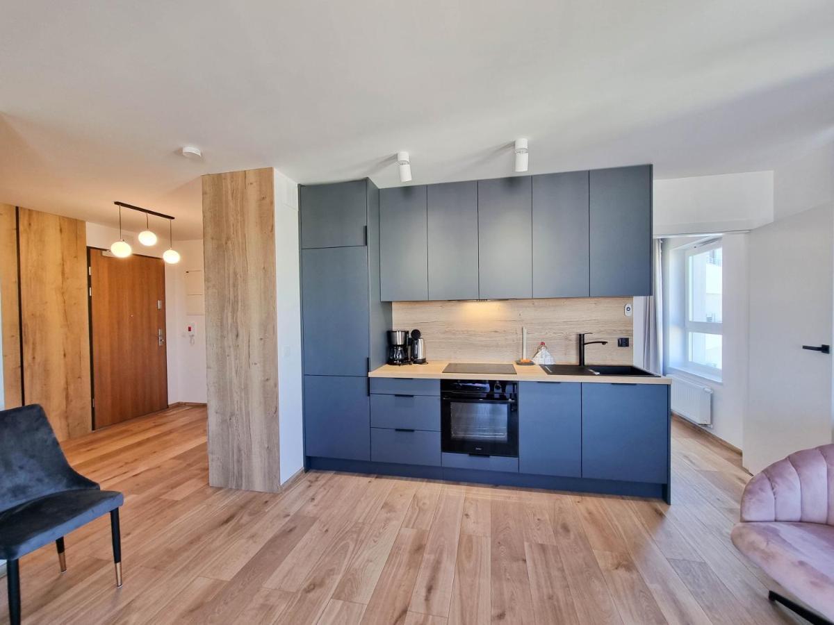 Visit Baltic - Sun Towers -2 Sypialnie - Parking Inklusive Apartment Swinoujscie Exterior photo