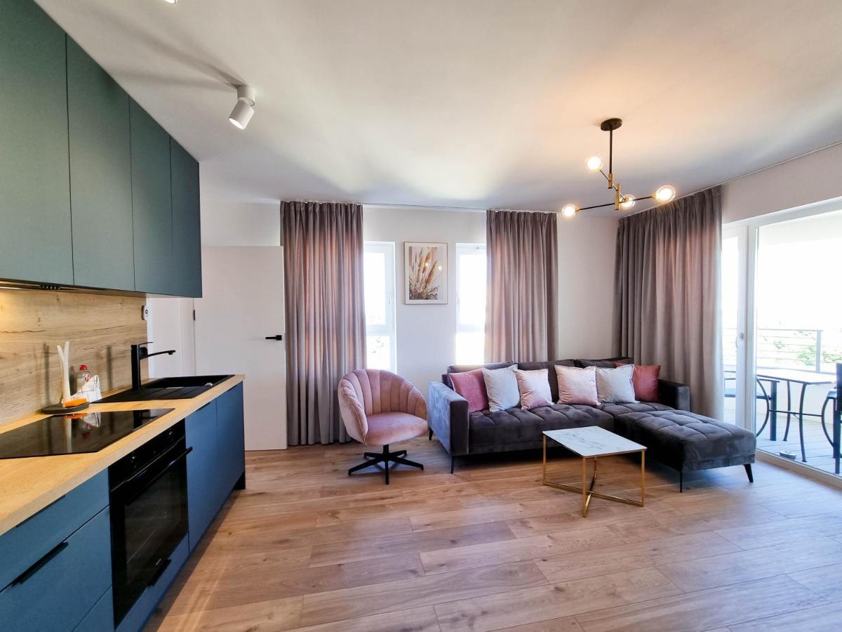 Visit Baltic - Sun Towers -2 Sypialnie - Parking Inklusive Apartment Swinoujscie Exterior photo