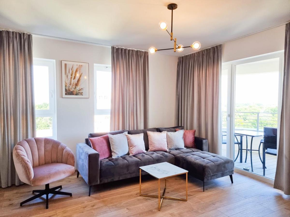 Visit Baltic - Sun Towers -2 Sypialnie - Parking Inklusive Apartment Swinoujscie Exterior photo