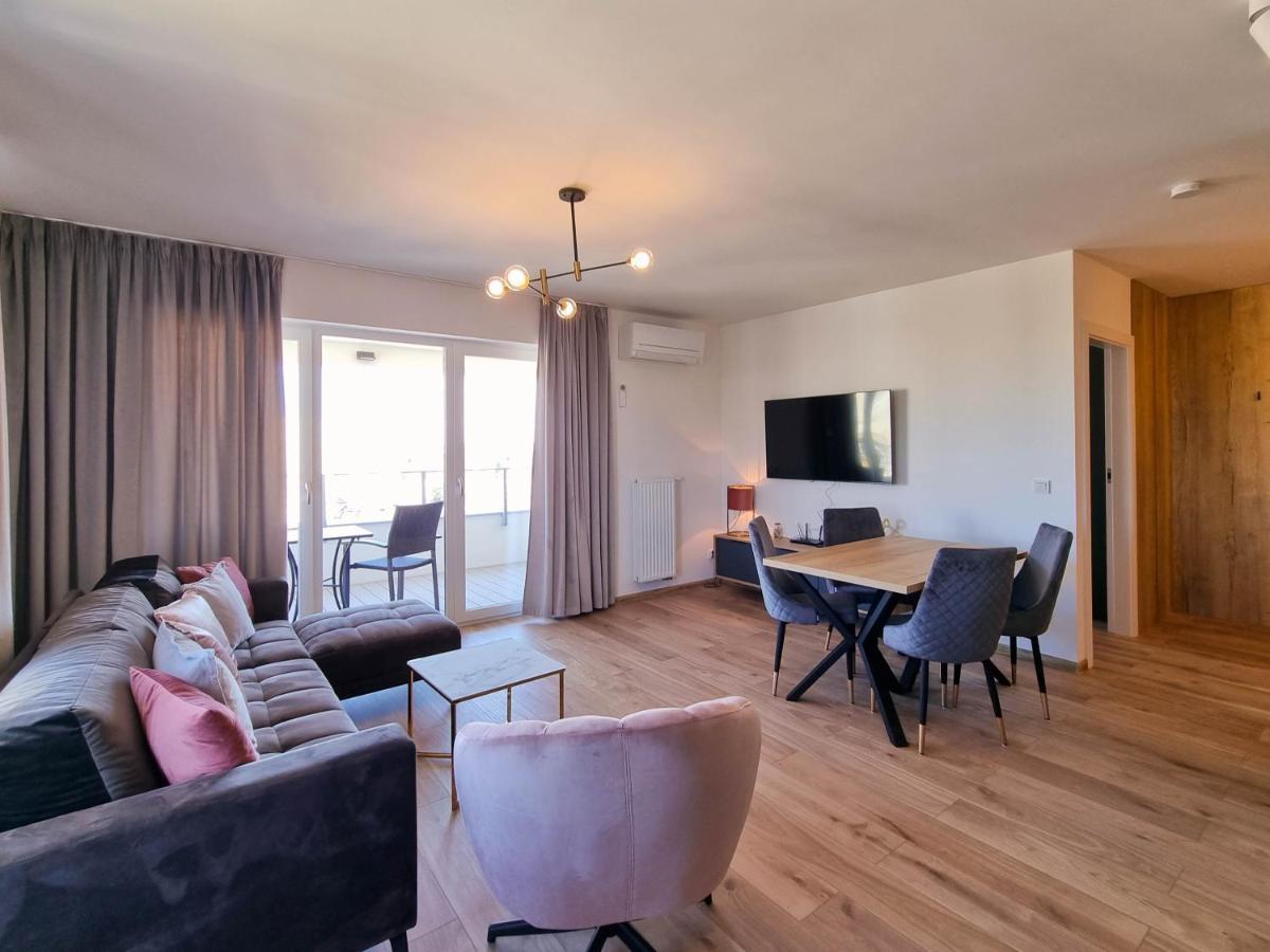 Visit Baltic - Sun Towers -2 Sypialnie - Parking Inklusive Apartment Swinoujscie Exterior photo